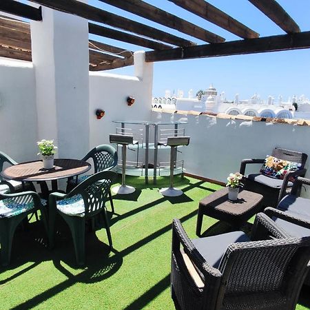 Puerto Marina Luxury Apartment With Sea Views بينالماذينا المظهر الخارجي الصورة