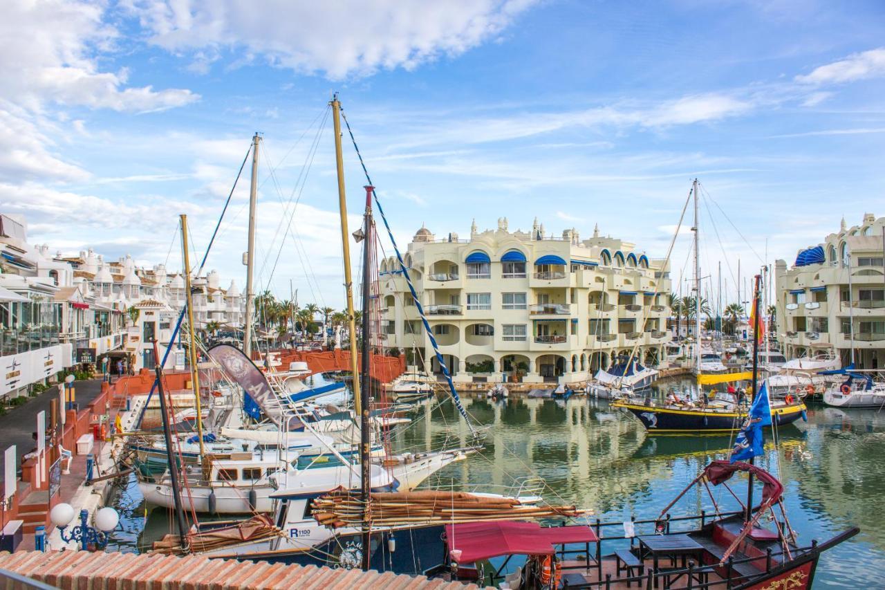 Puerto Marina Luxury Apartment With Sea Views بينالماذينا المظهر الخارجي الصورة