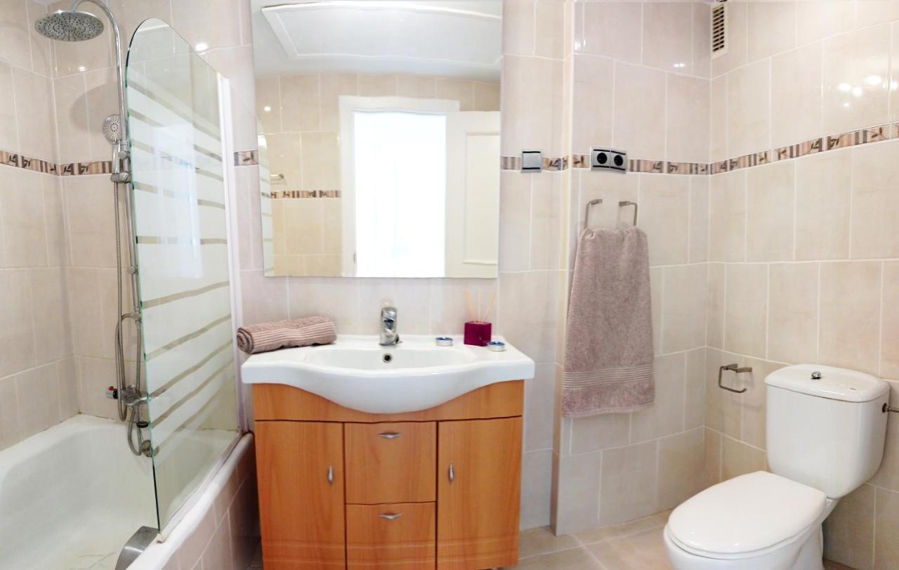 Puerto Marina Luxury Apartment With Sea Views بينالماذينا المظهر الخارجي الصورة