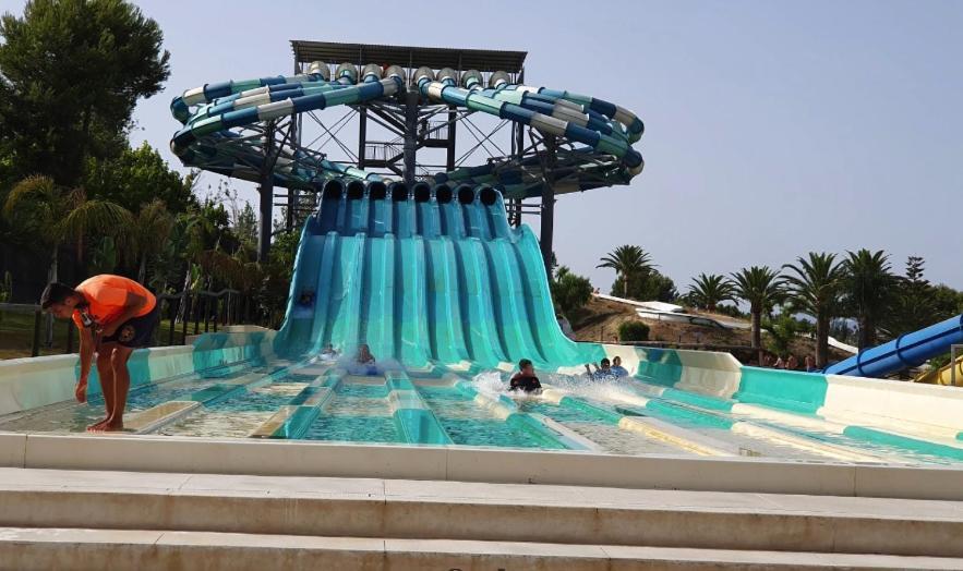 Puerto Marina Luxury Apartment With Sea Views بينالماذينا المظهر الخارجي الصورة