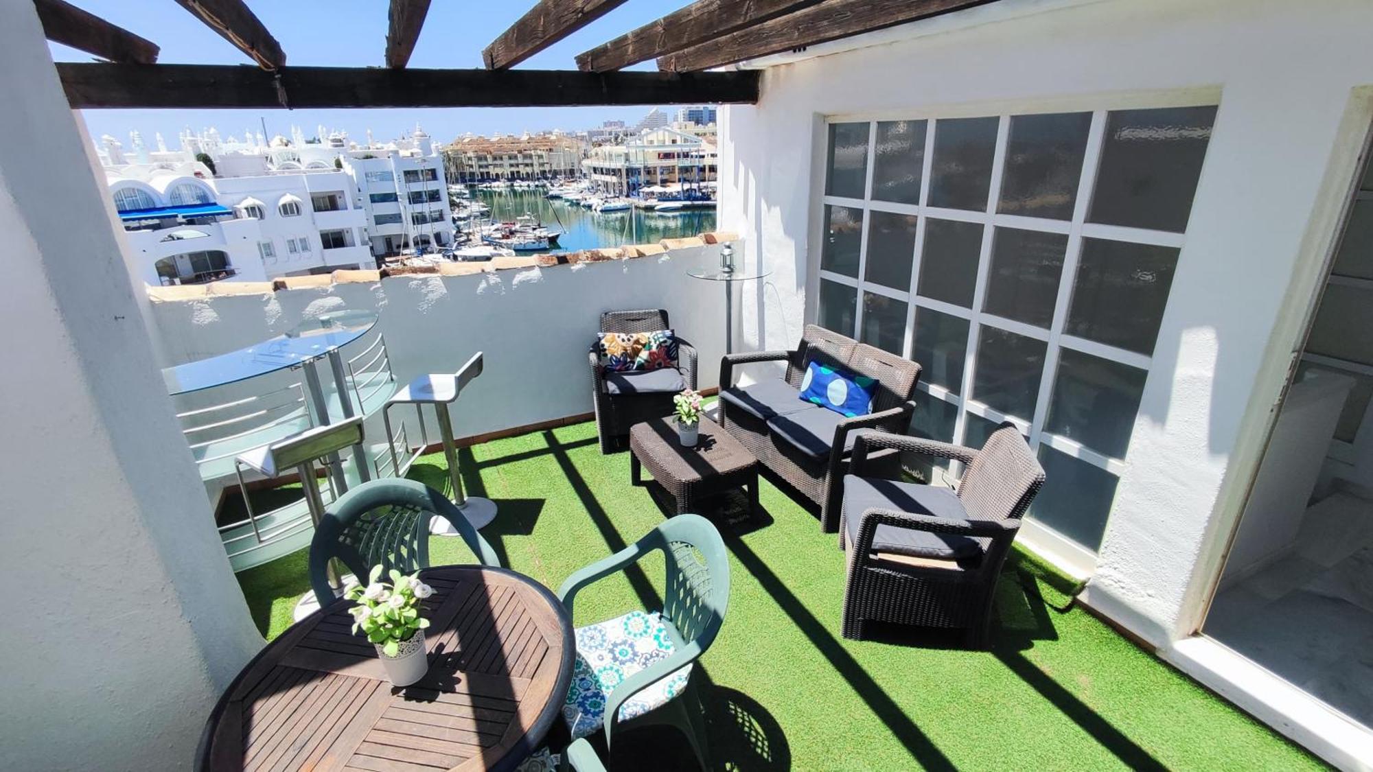 Puerto Marina Luxury Apartment With Sea Views بينالماذينا المظهر الخارجي الصورة