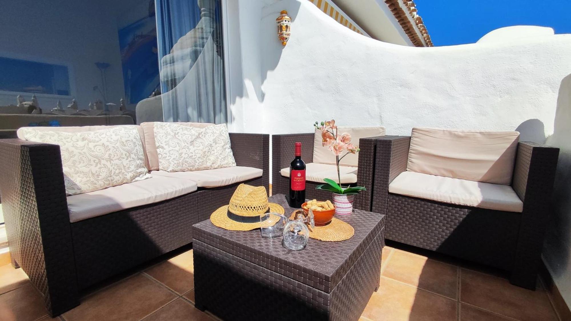 Puerto Marina Luxury Apartment With Sea Views بينالماذينا المظهر الخارجي الصورة